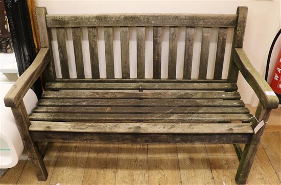 A garden bench W.122cm